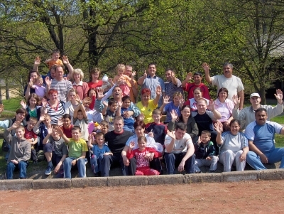 A gyülekezet egy része a 2006-os tavaszi táborban